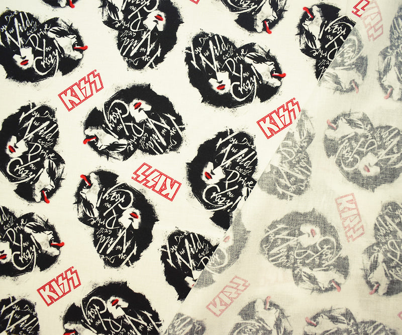 White-Black-Multi Cotton Kiss Drive You Printed Quilting Woven Fabric