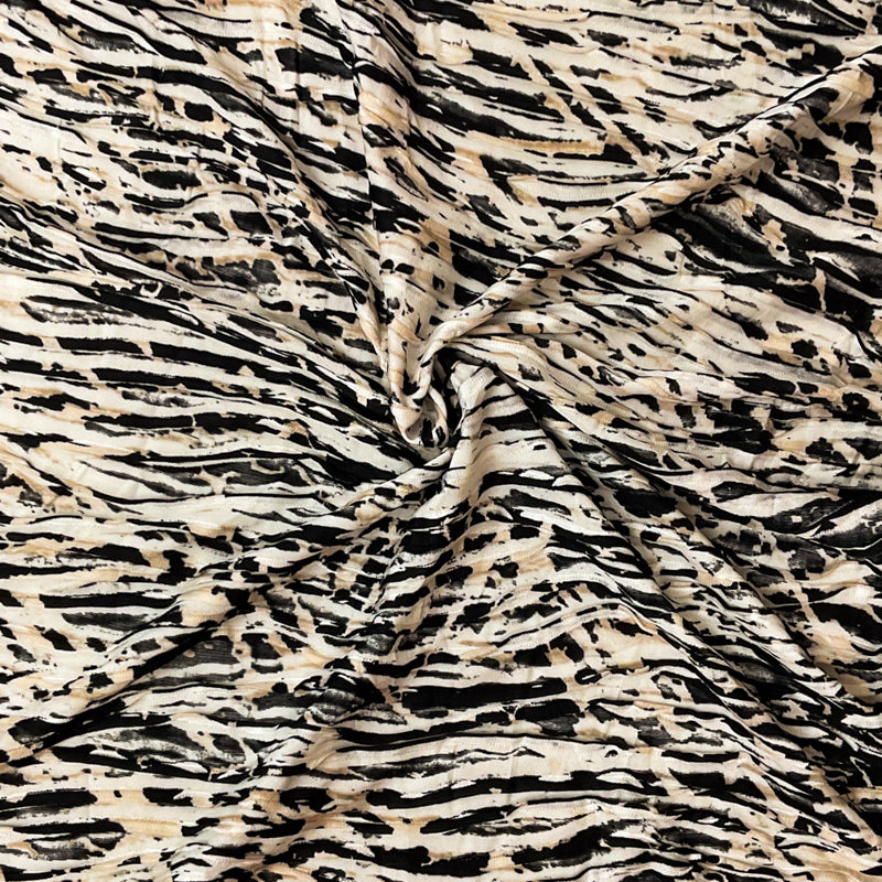 Black-Multi Poly Abstract Chevron Printed Knife Pleat Knit Fabric