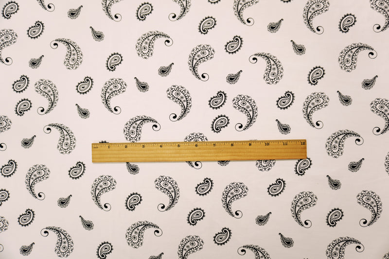 Ivory-Black Famous Maker Nylon Paisley Tricot Knit Yoga Fabric