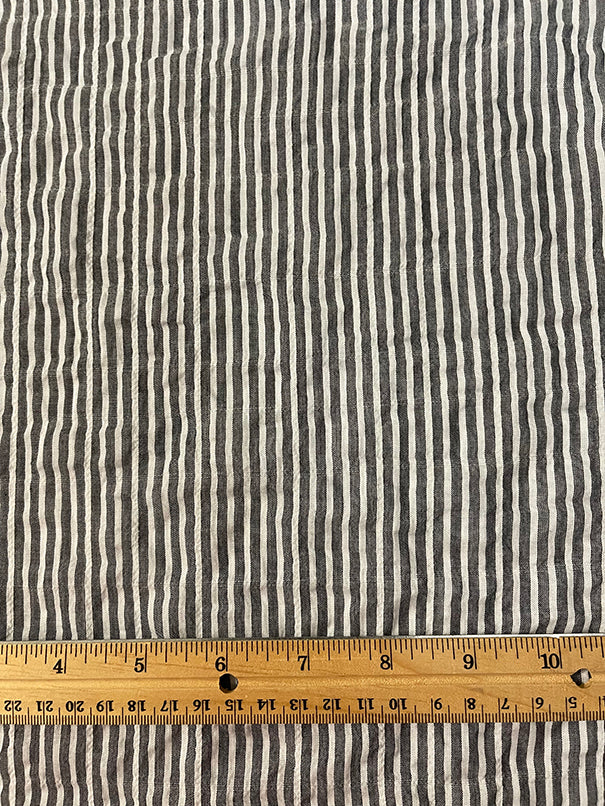 Black and White Stripe Seersucker Lawn Fabric