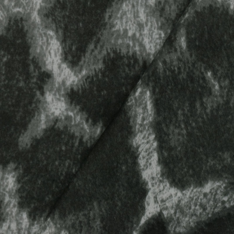 Black-Multi Giraffe Printed Cotton Twill Woven Fabric