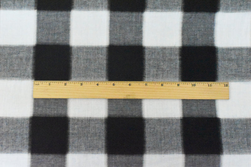 Classic Black-White Check Cotton Warp Gap Woven Fabric