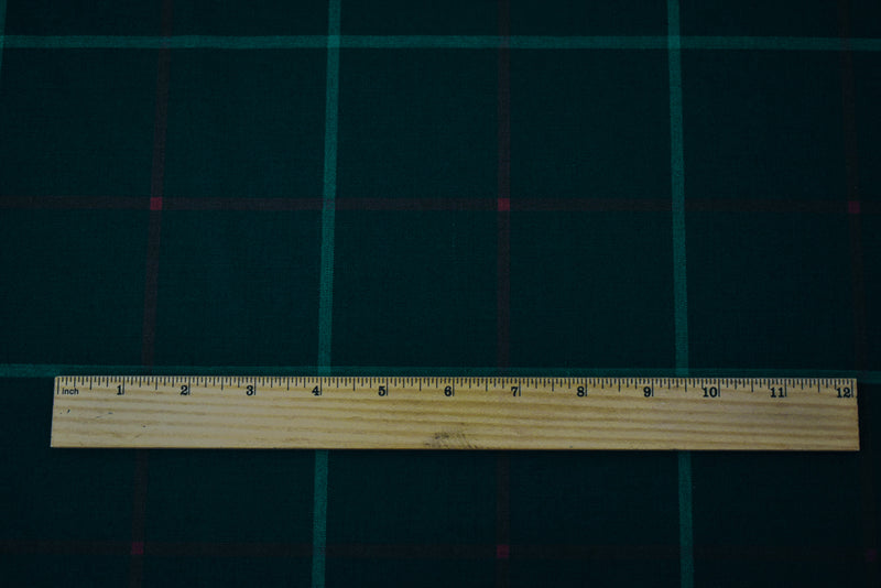 Black-Green-Red Wool Polyester Check Woven Shirting Fabric